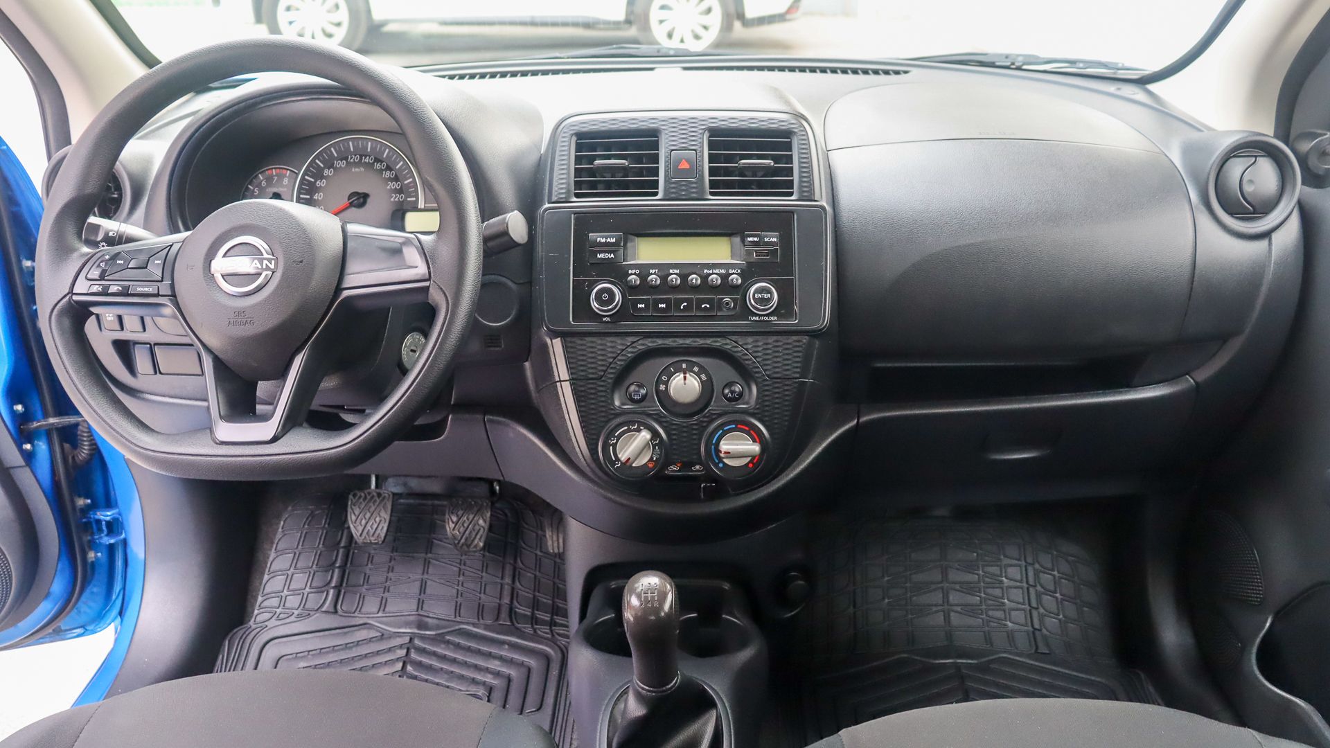 Nissan March 2024 1.6 Sense Mt