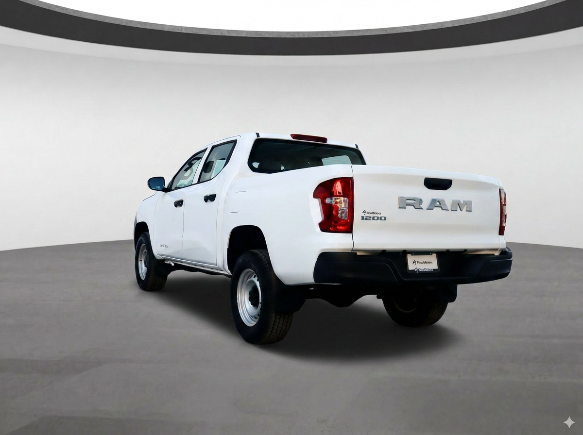 RAM 1200 2026 2.0 Tradesman Doble Cabina 4x2 Mt