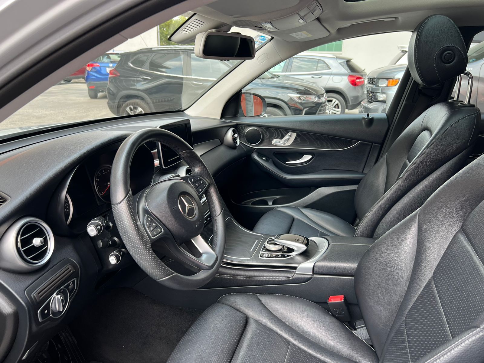 Mercedes Benz Clase GLC 2019 2.0 300 Off Road Paquete At